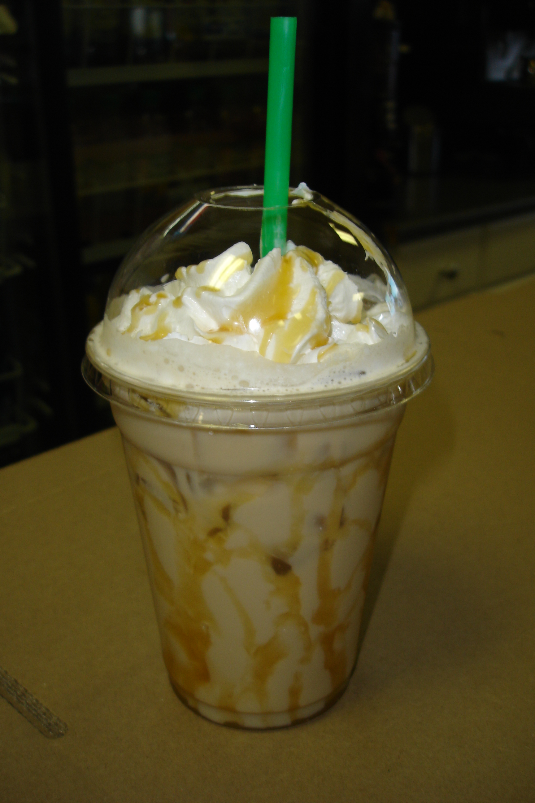 iced caramel latte